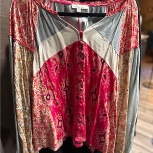 Oli and Hali Women's Pink and Gray Bohemian Blouse